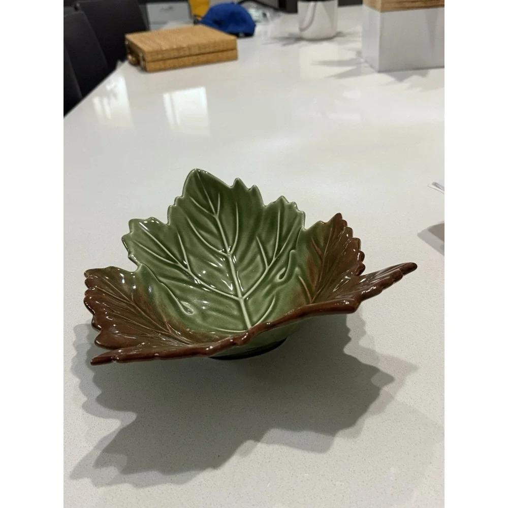 Vintage Mervyn's Ceramic Green Brown Leaf Bowl‎ Dish